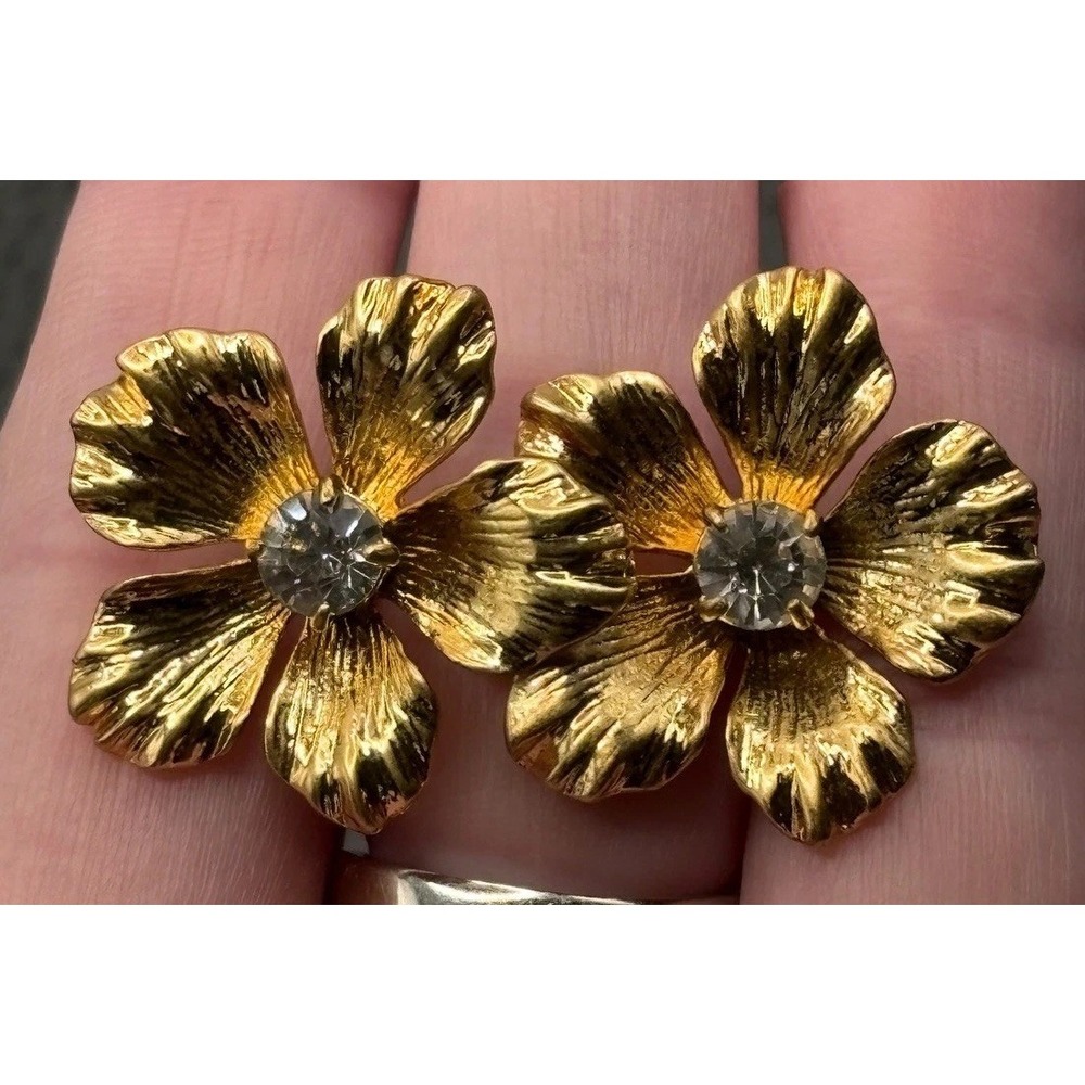 J Crew Crystal Flower Stud Statement Earrings Textured Petals Gold Tone J. Crew